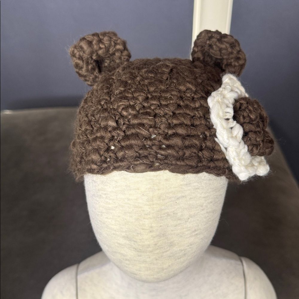 Daisy Baby Girls Baby Brown Bear Hat Beanie with Ears Size 0-6 months NEW
